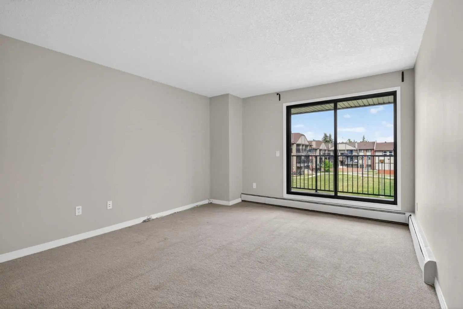 3210 13045 6 Street Southwest, Calgary – Residential Apartment Listing Photo 4