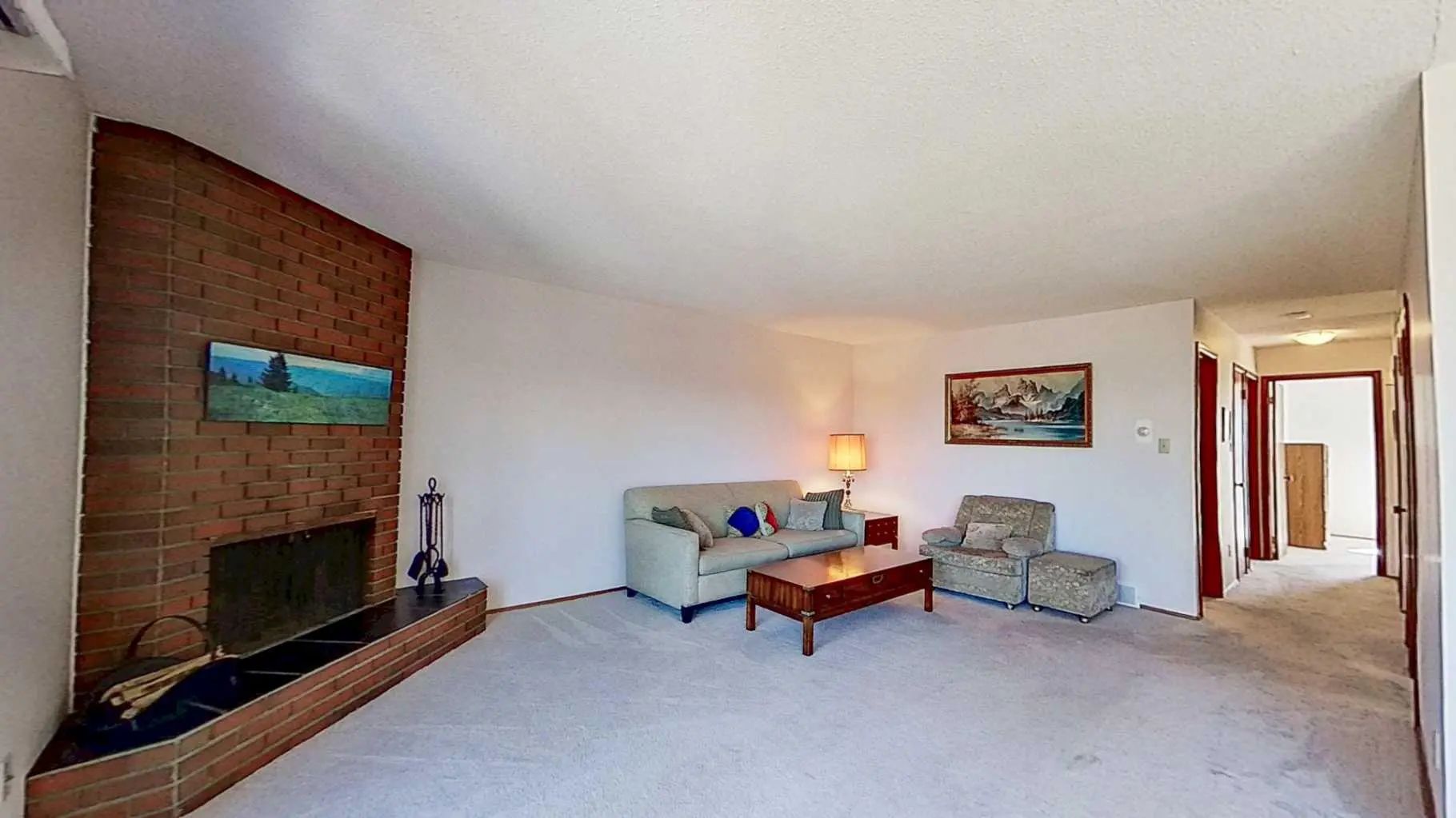 5801 Dalgleish Road Northwest, Calgary – Residential Semi Detached (Half Duplex) Listing Photo 4