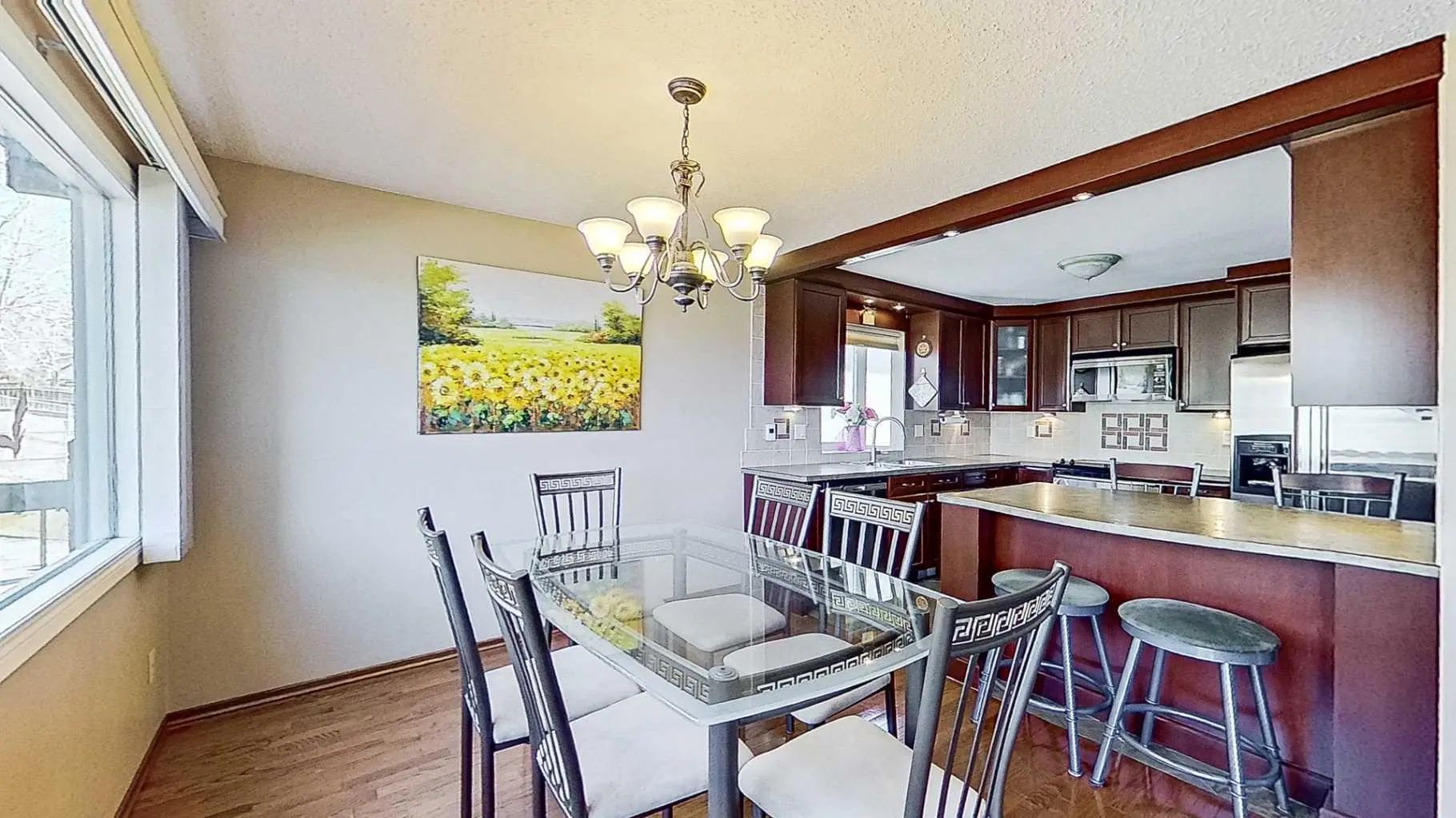5803 Dalgleish Road Northwest, Calgary – Residential Semi Detached (Half Duplex) Listing Photo 6