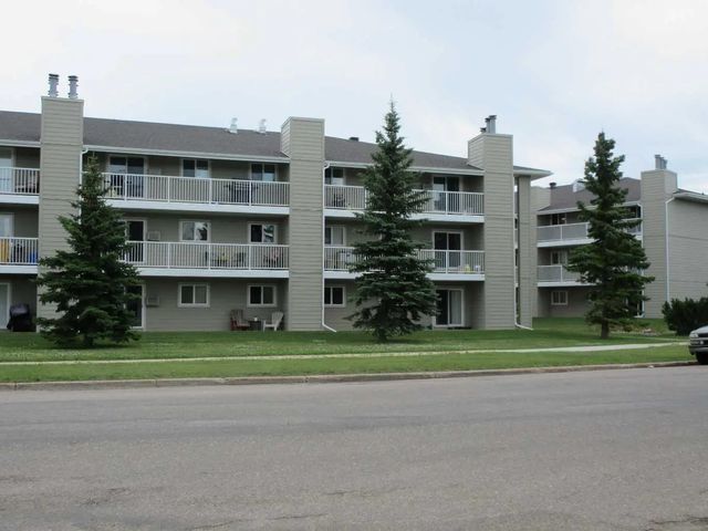 206 3007 57a Avenue , Lloydminster