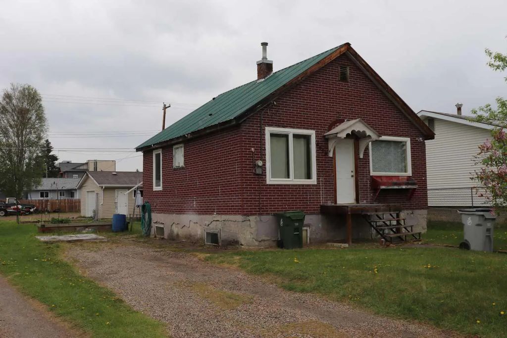 4618 6 Avenue  , Edson