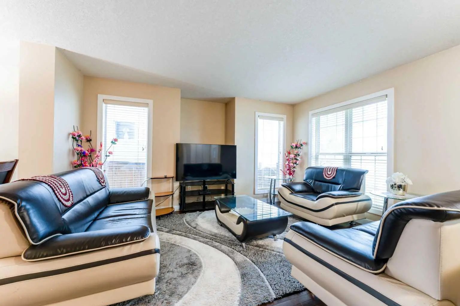 181 Saddlebrook Way Northeast, Calgary – Residential Detached Listing Photo 4