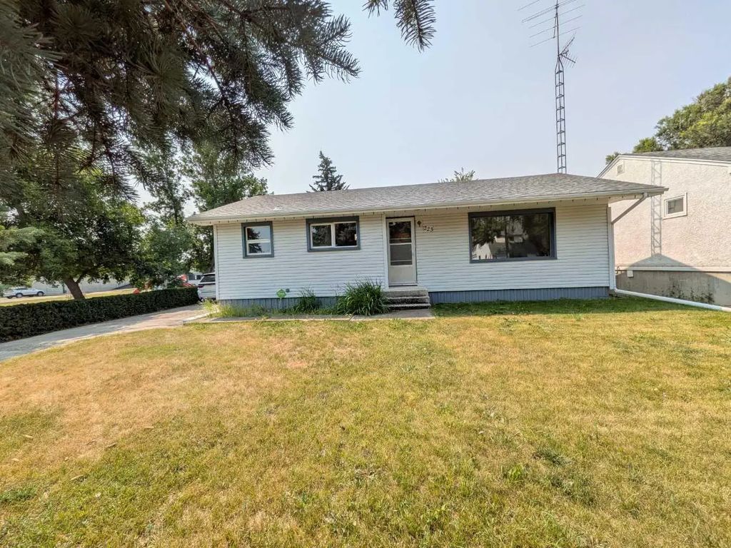223 Allison Street , Acme