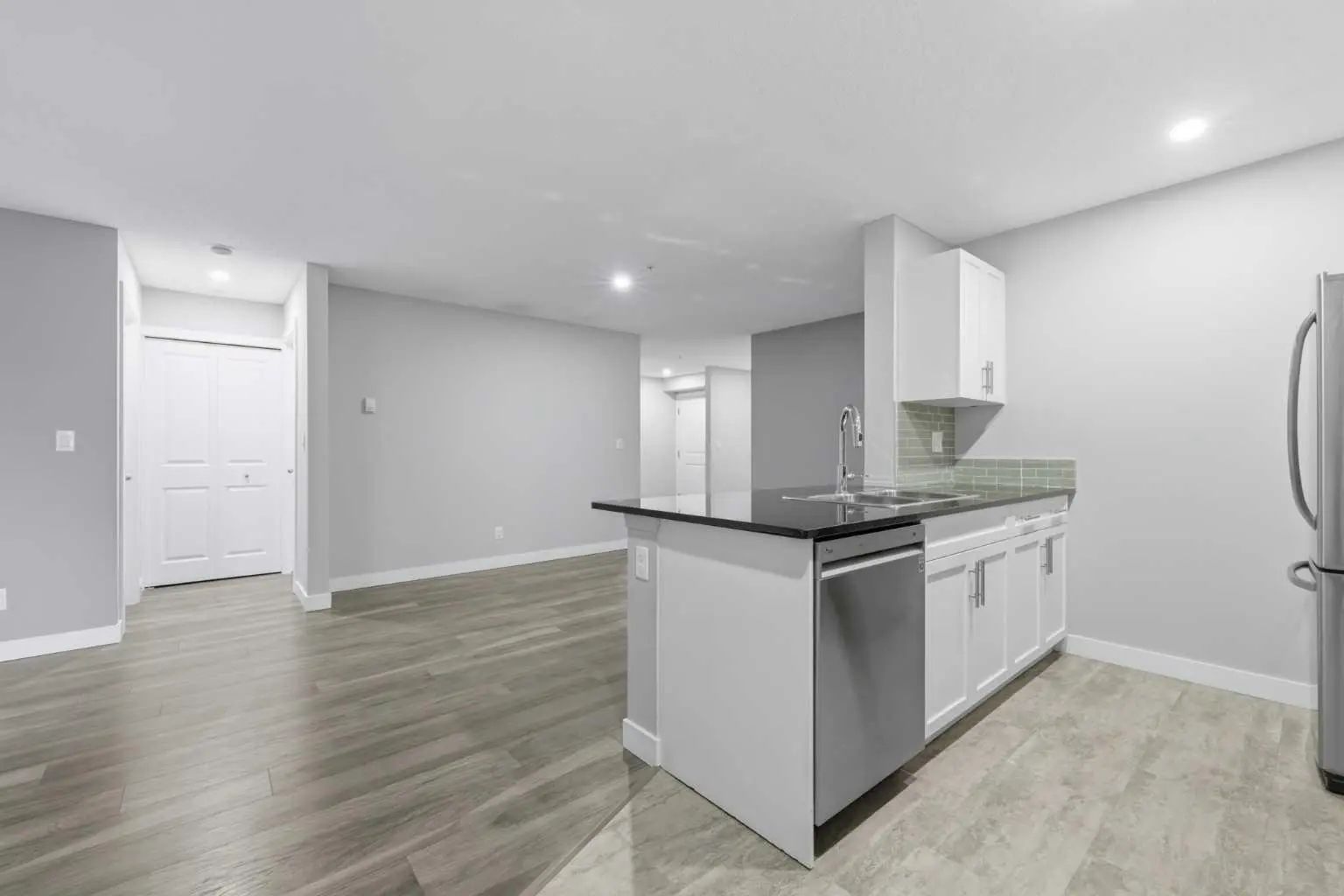 1219 625 Glenbow Drive , Cochrane – Residential Apartment Listing Photo 11