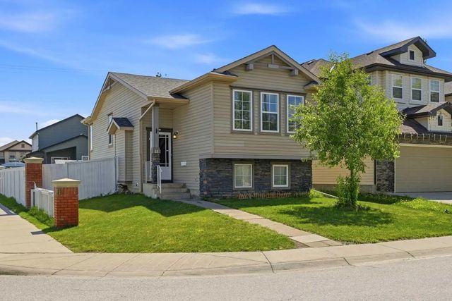 11 Covecreek Close Ne, Calgary