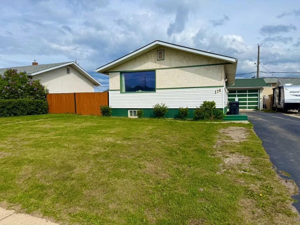 114 Bliss Avenue , Hinton