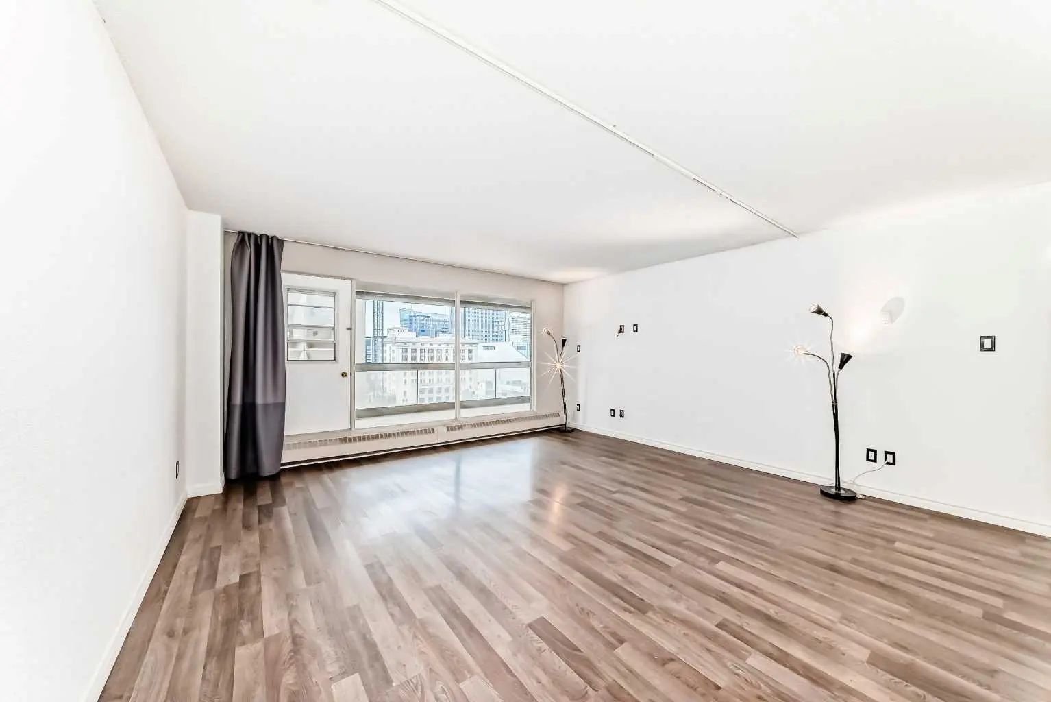 1403 221 6 Avenue Southeast, Calgary – Residential Apartment Listing Photo 11