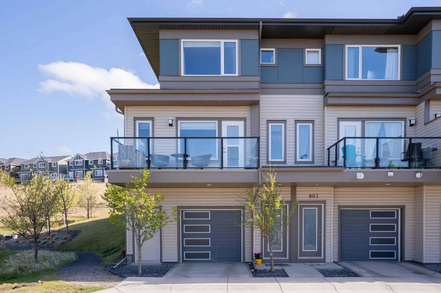 808 501 River Heights Drive , Cochrane – Residential Row/Townhouse Listing Photo 2