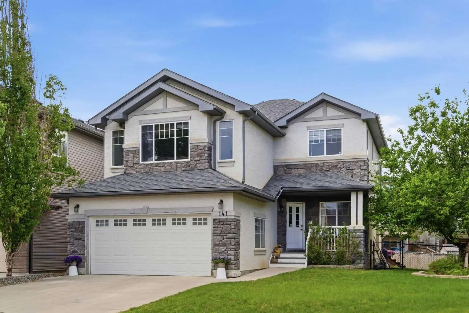 141 Panamount Green Northwest, Calgary – Residential Detached Listing Photo 2