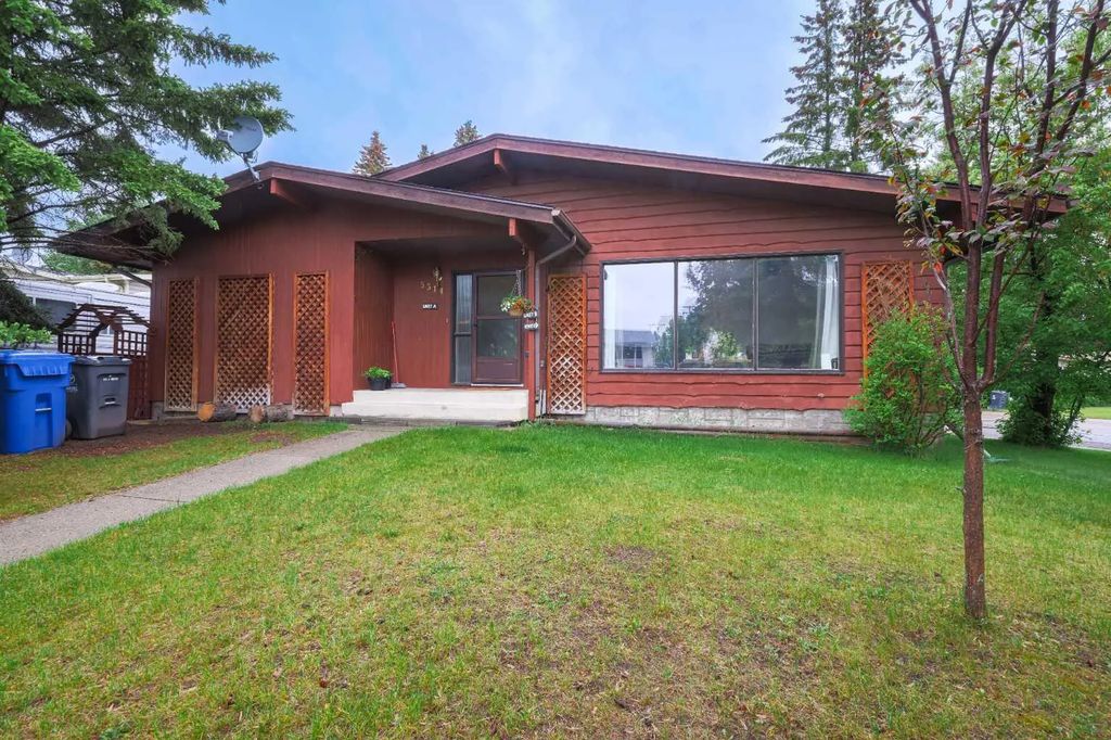 5314 57 Avenue , Rocky Mountain House