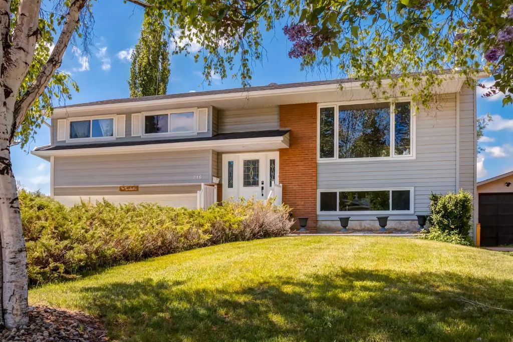 216 Cannington Place Sw, Calgary
