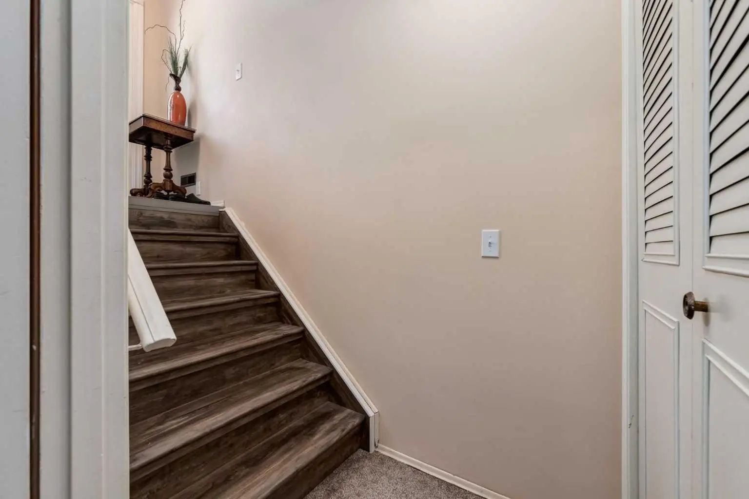 216 Cannington Place Southwest, Calgary – Residential Detached Listing Photo 21
