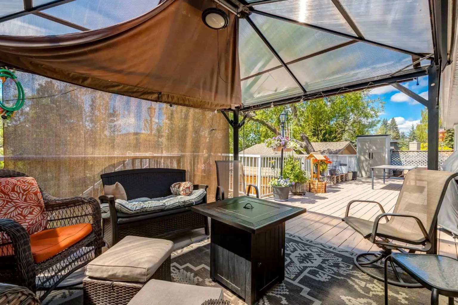 216 Cannington Place Southwest, Calgary – Residential Detached Listing Photo 35