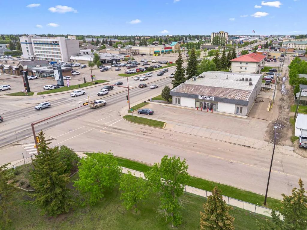 5402 44 Street , Lloydminster