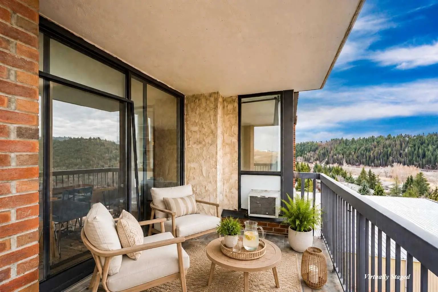 1002 145 Point Drive Northwest, Calgary – Residential Apartment Listing Photo 4