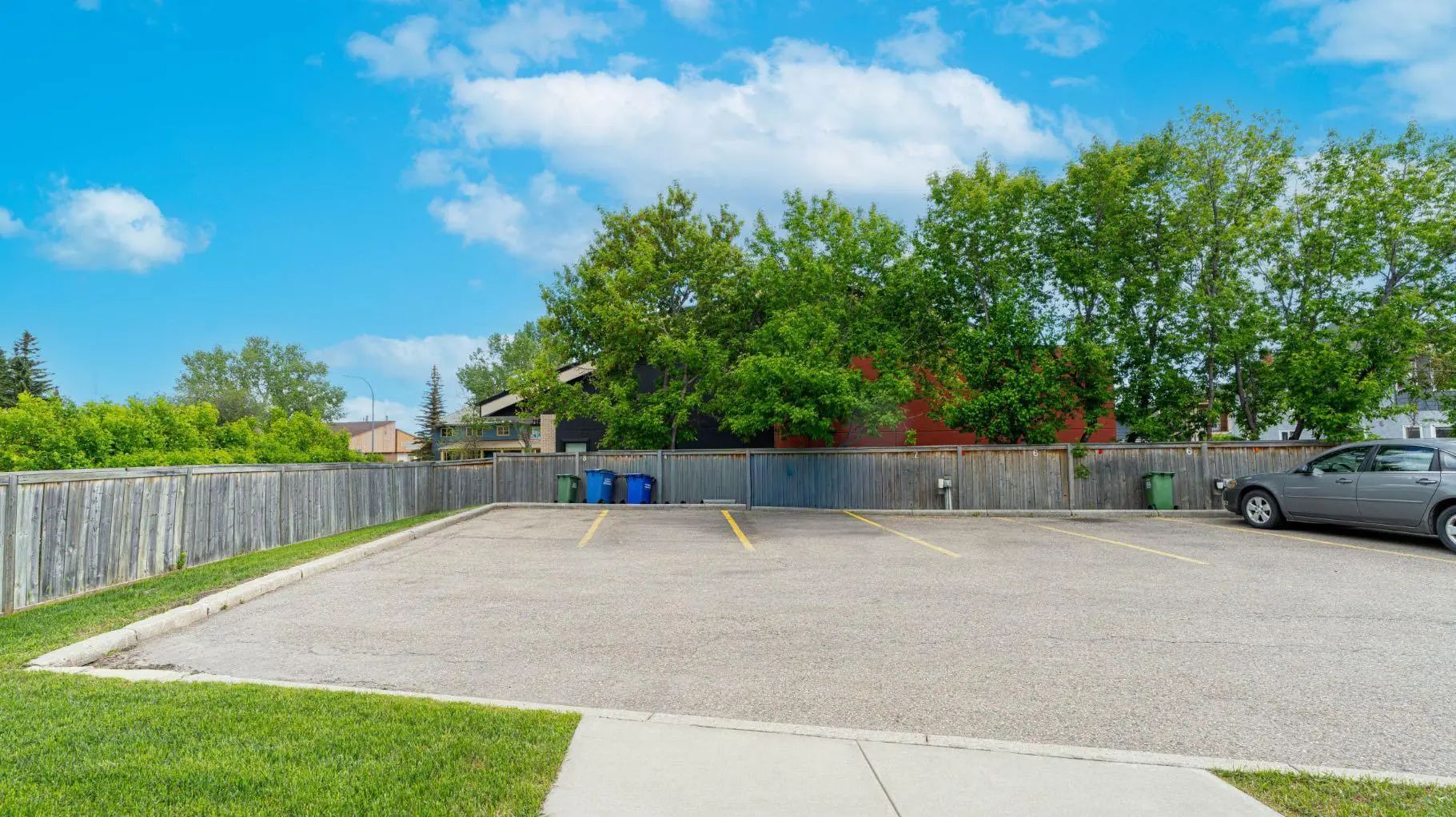 8 120 Ross Avenue , Cochrane – Residential Row/Townhouse Listing Photo 4