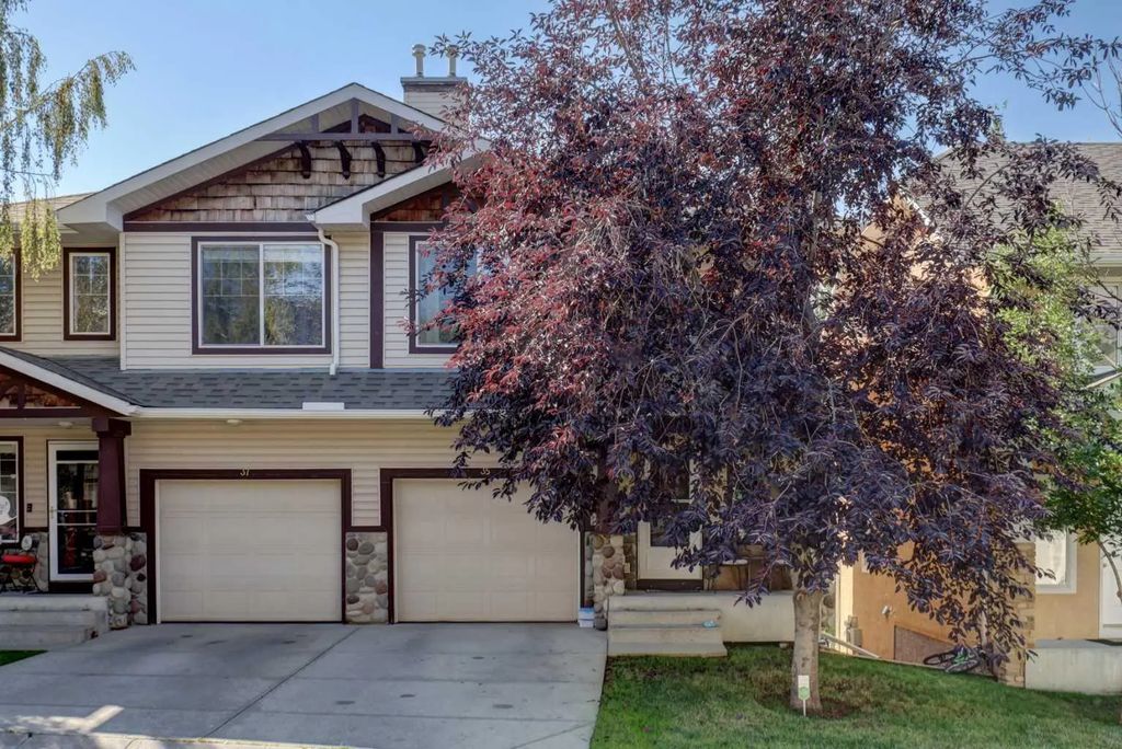 35 Hidden Creek Rise Nw, Calgary