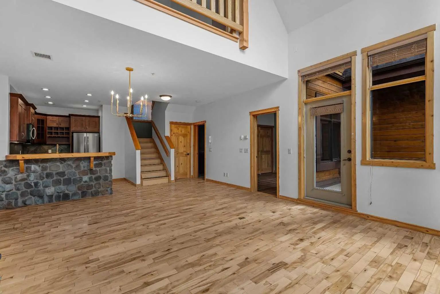 202 75 Dyrgas Gate , Canmore – Residential Row/Townhouse Listing Photo 12
