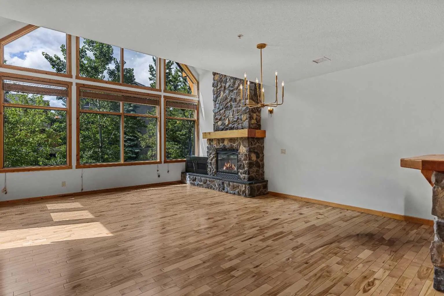 202 75 Dyrgas Gate , Canmore – Residential Row/Townhouse Listing Photo 23