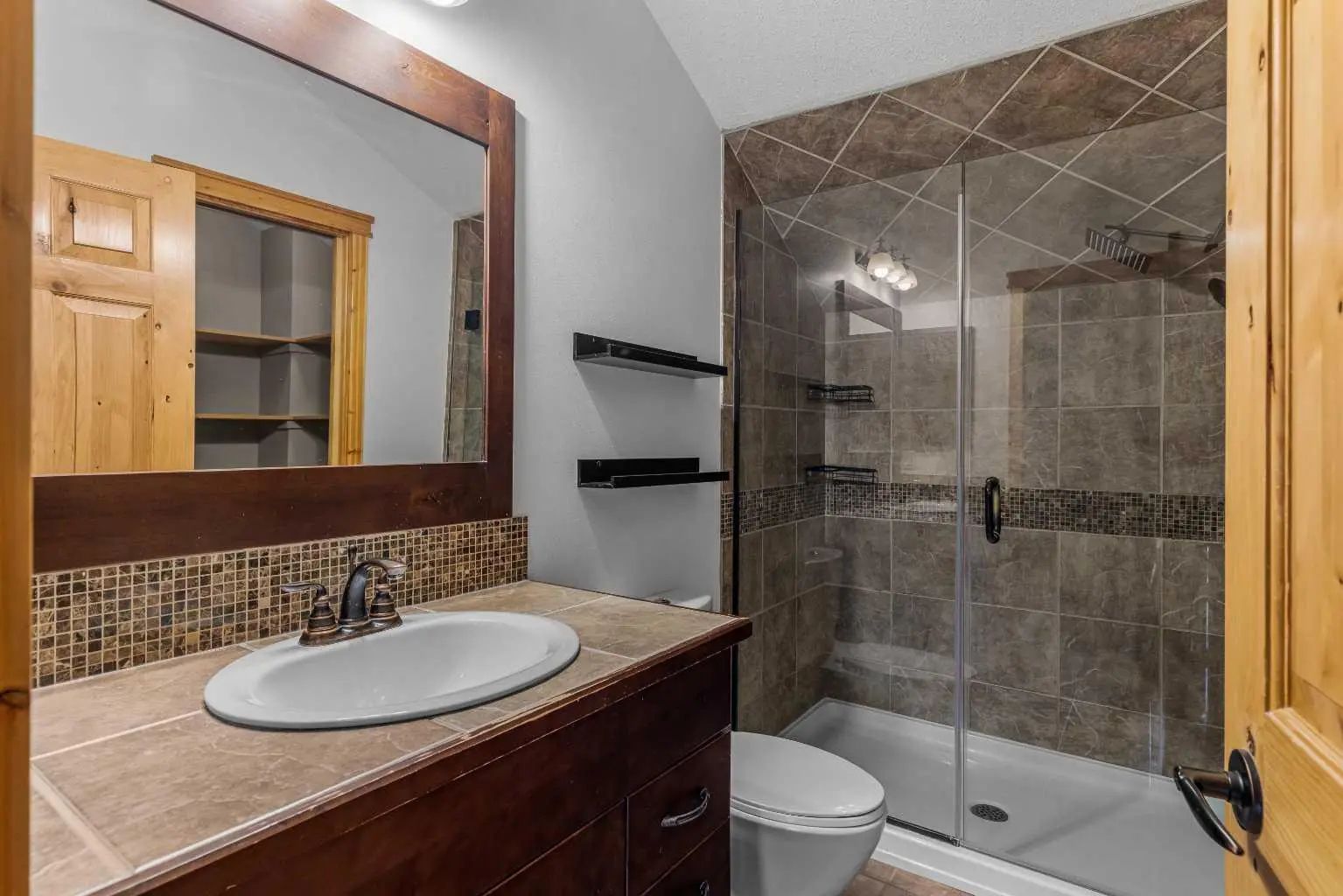 202 75 Dyrgas Gate , Canmore – Residential Row/Townhouse Listing Photo 28