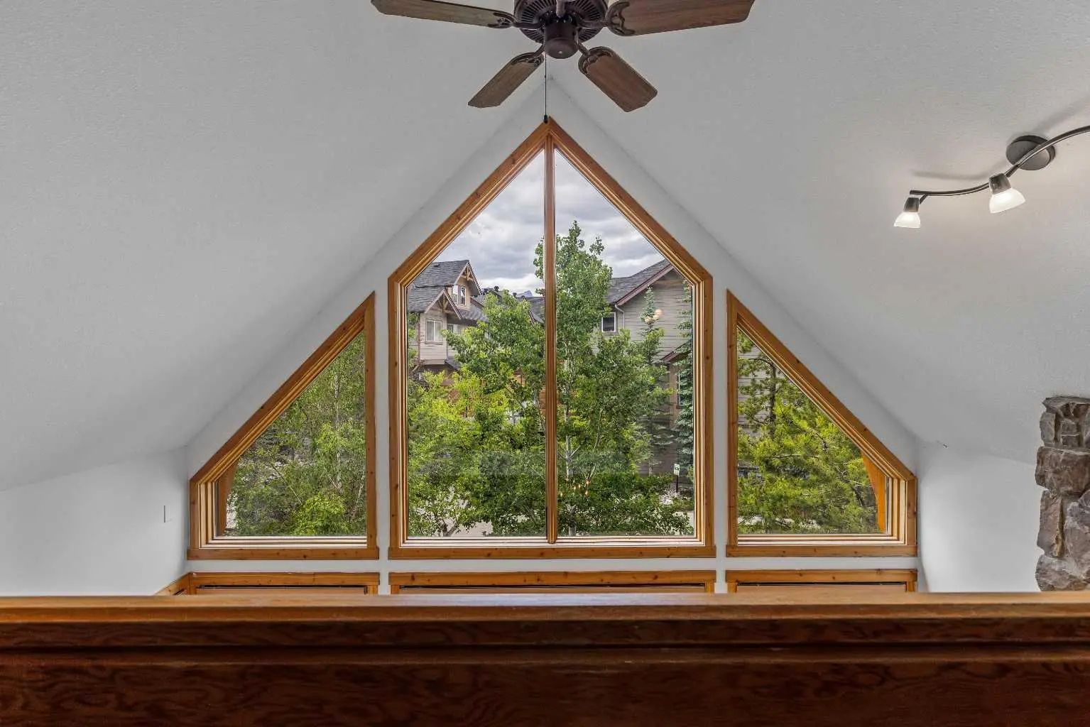 202 75 Dyrgas Gate , Canmore – Residential Row/Townhouse Listing Photo 38