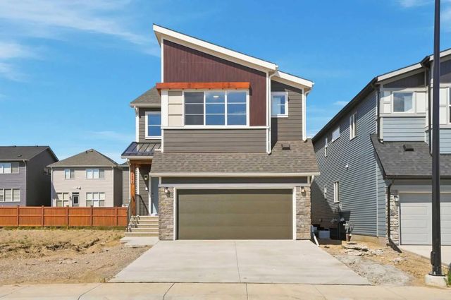 282 Heartwood Gardens Se, Calgary