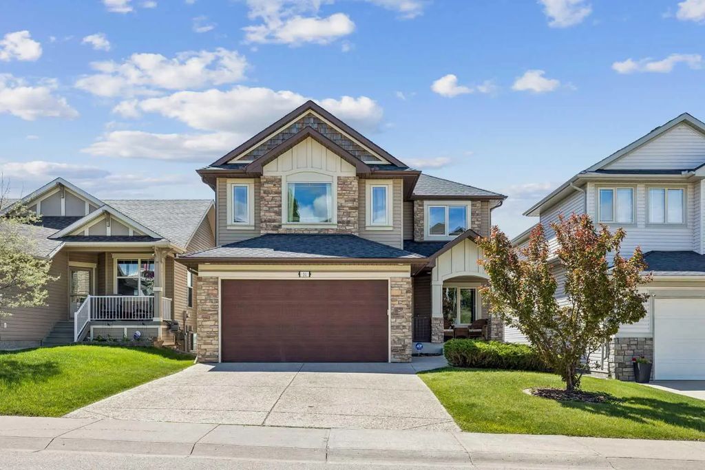 31 Sunset Point , Cochrane