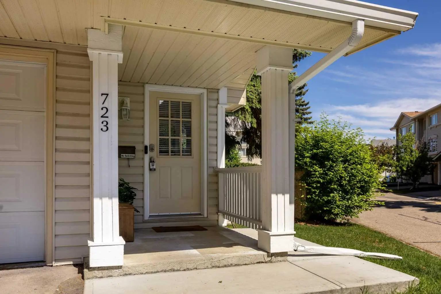 723 Queenston Terrace Southeast, Calgary – Residential Row/Townhouse Listing Photo 29