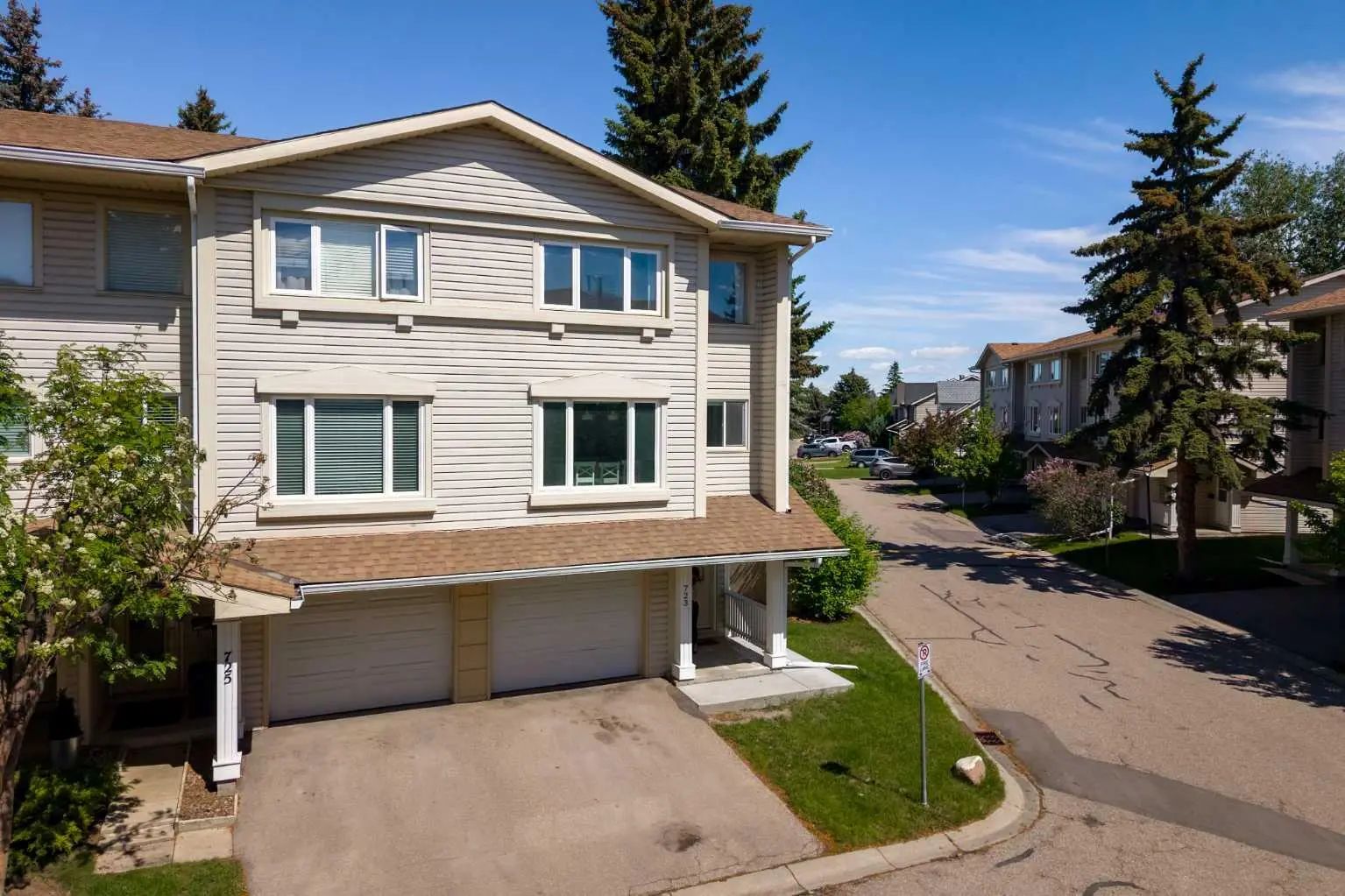 723 Queenston Terrace Southeast, Calgary – Residential Row/Townhouse Listing Photo 37