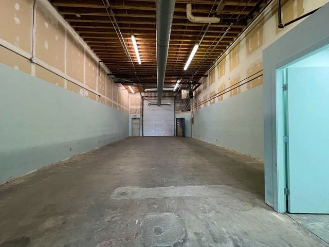 14 2820 Centre Avenue Ne, Calgary