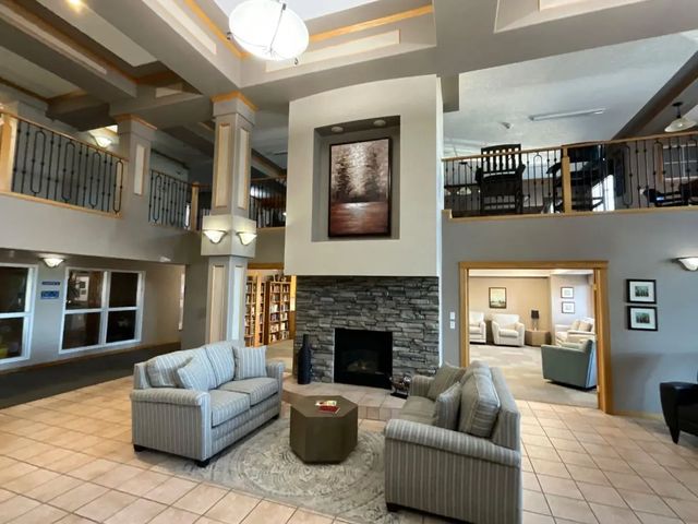 225 4805 45 Street , Red Deer
