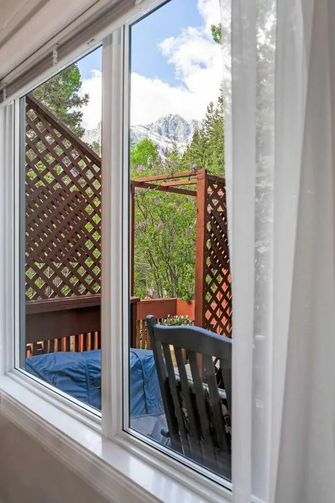 1072 Evergreen  , Canmore – Residential Detached Listing Photo 15