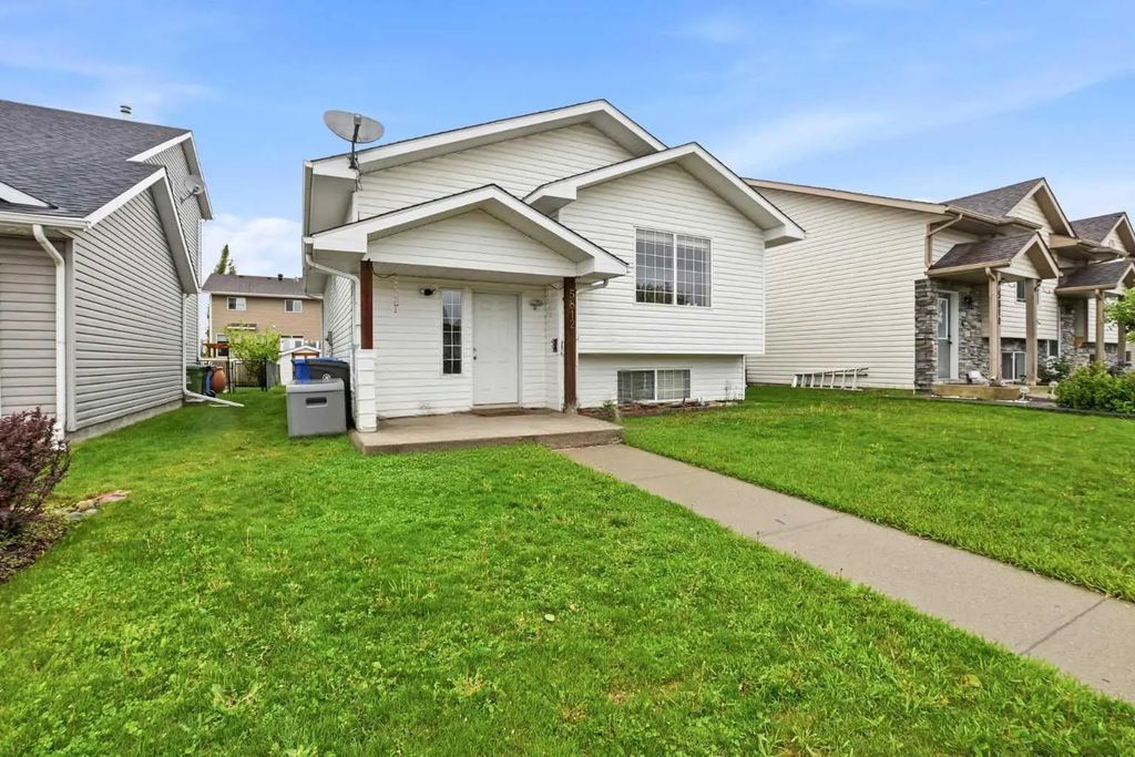 5812 70 Avenue Close , Rocky Mountain House