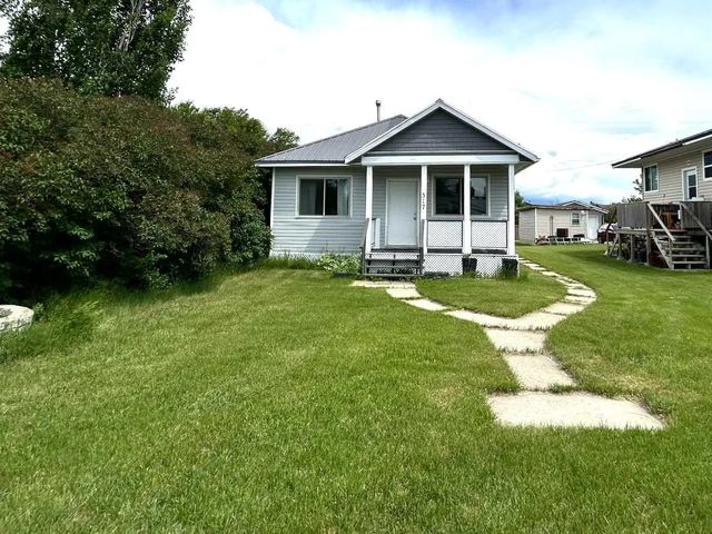 517 Iris Street , Rosemary