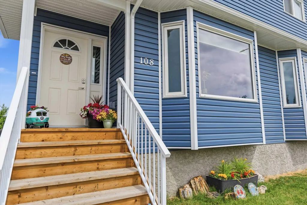 108 Wellwood Drive , Whitecourt