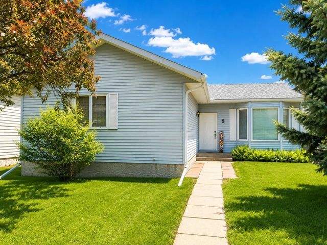 8 Harolds Hollow  , Whitecourt