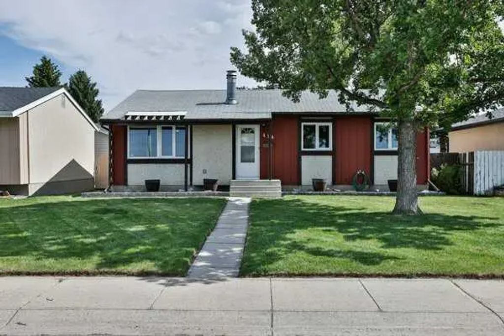 414 12 Avenue N, Lethbridge