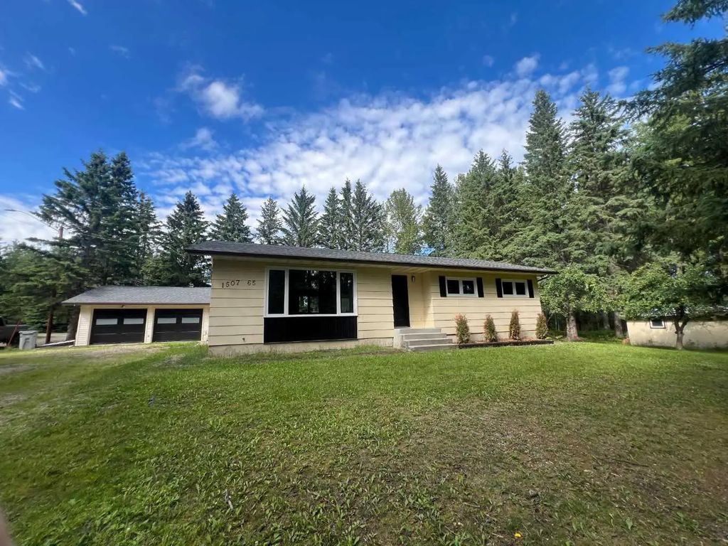 1507 65 Street , Edson