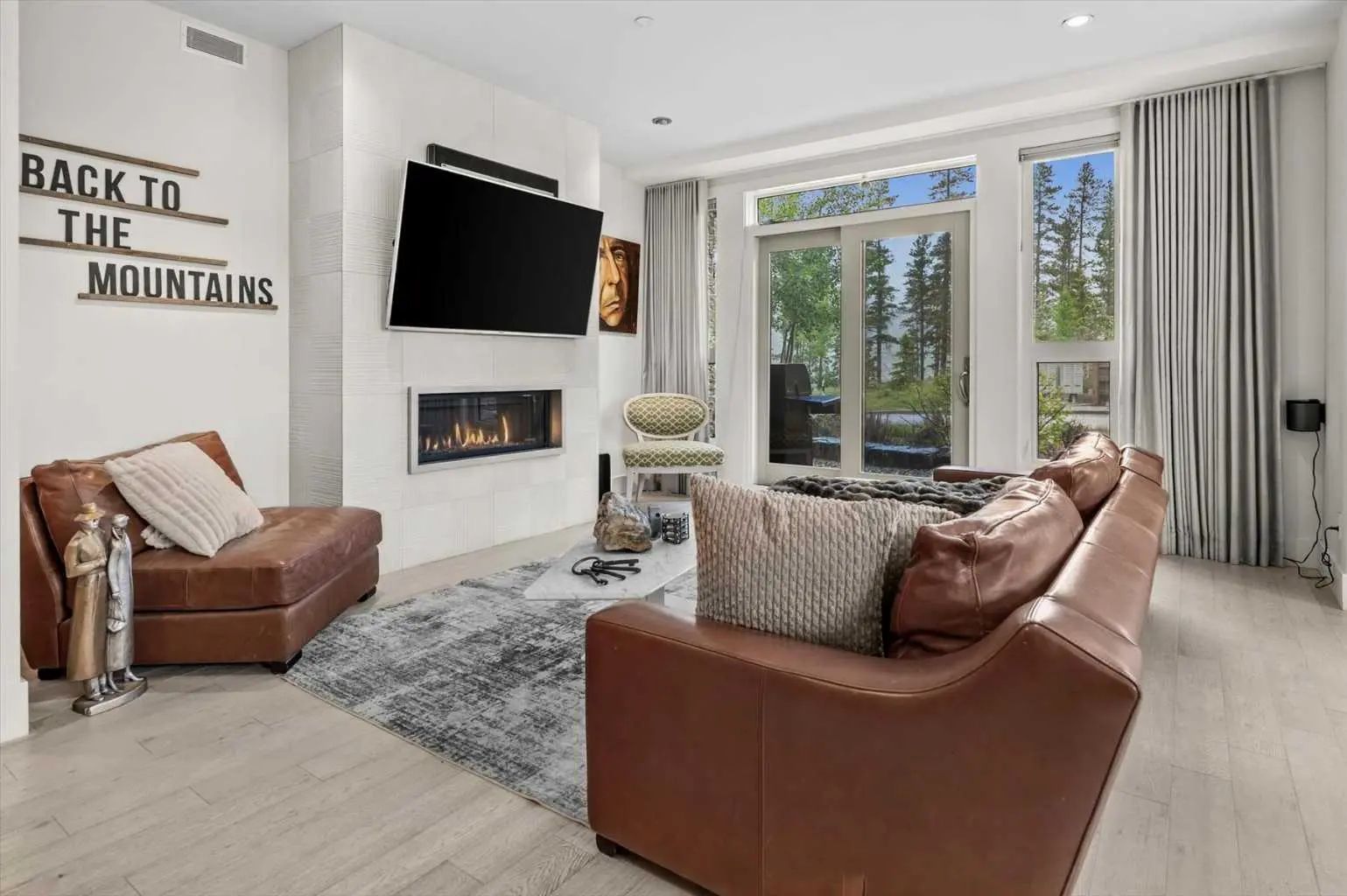 101 101a Stewart Creek Rise , Canmore – Residential Apartment Listing Photo 12