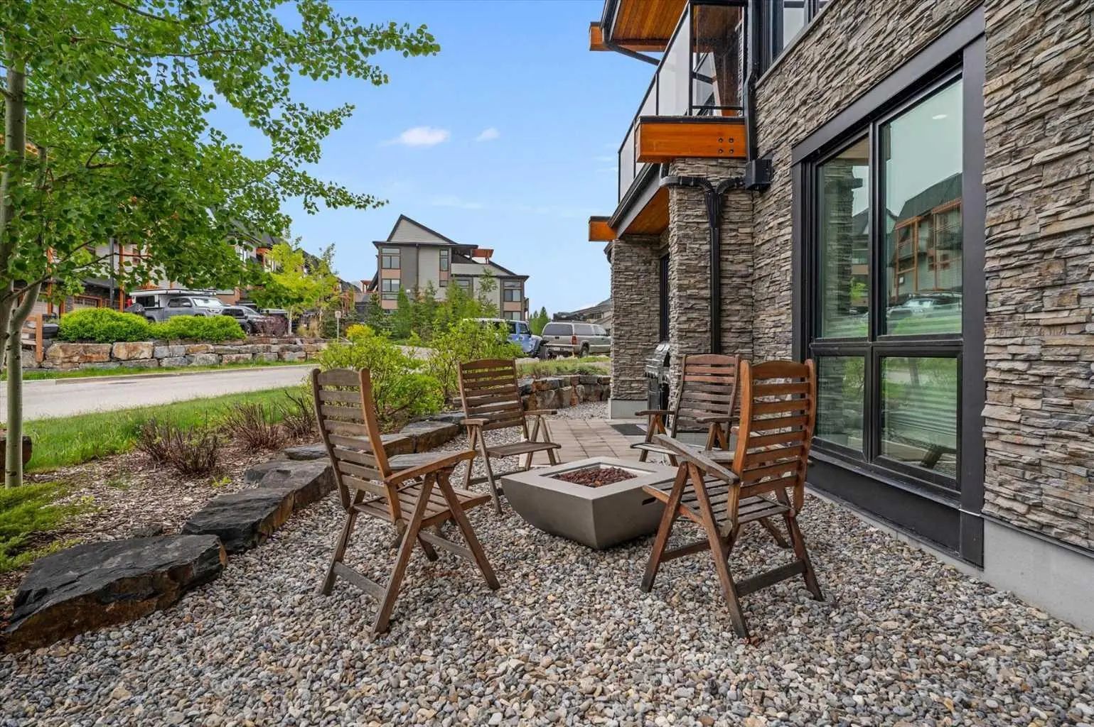 101 101a Stewart Creek Rise , Canmore – Residential Apartment Listing Photo 8