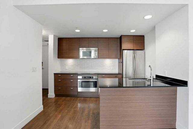 401 1500 7 Street Sw, Calgary