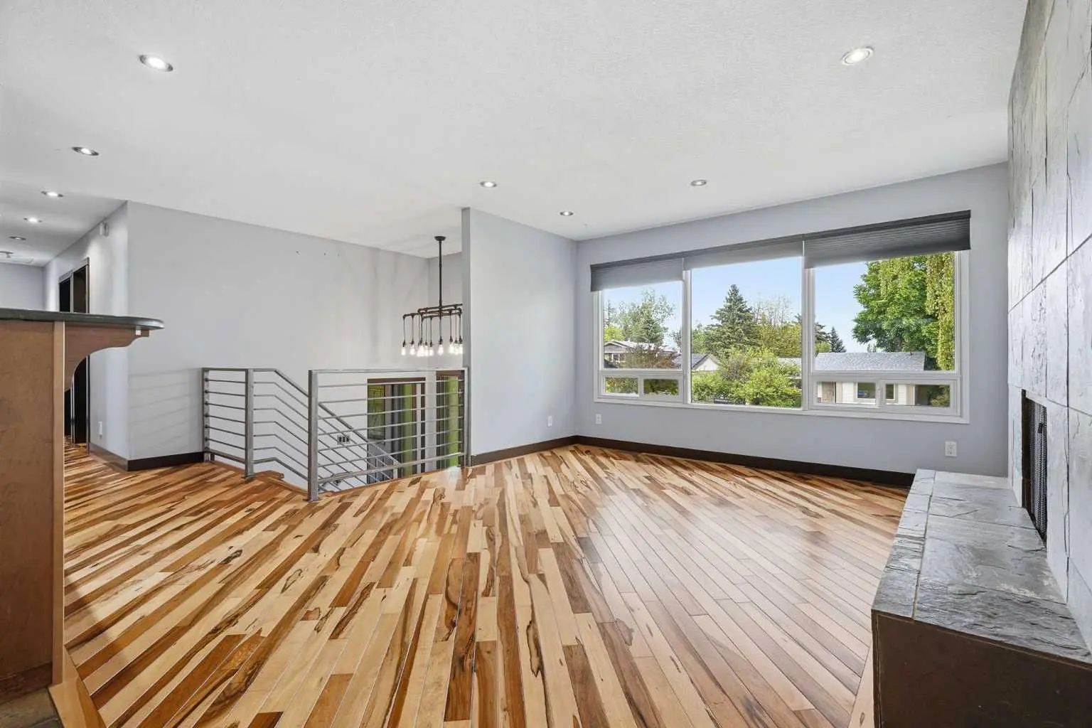 316 Canniff Place Southwest, Calgary – Residential Detached Listing Photo 10