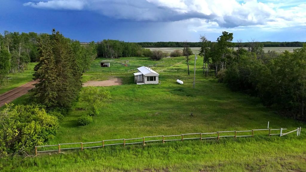 74078 Range Road 13  , DeBolt