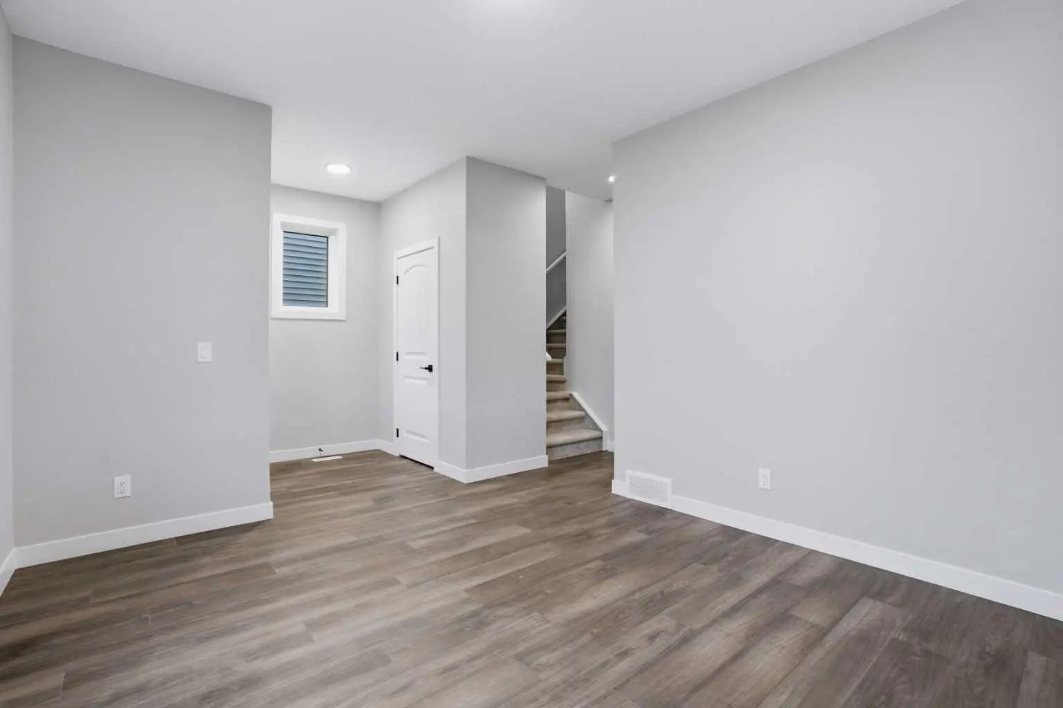 548 Bridgeport Street , Chestermere – Residential Detached Listing Photo 4