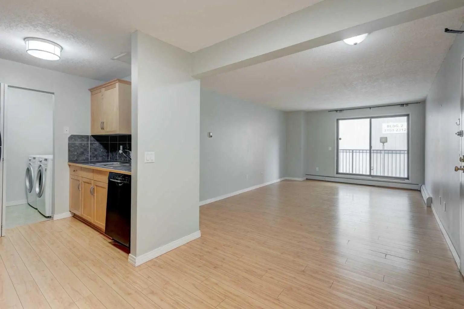 1212 13045 6 Street Southwest, Calgary – Residential Apartment Listing Photo 11