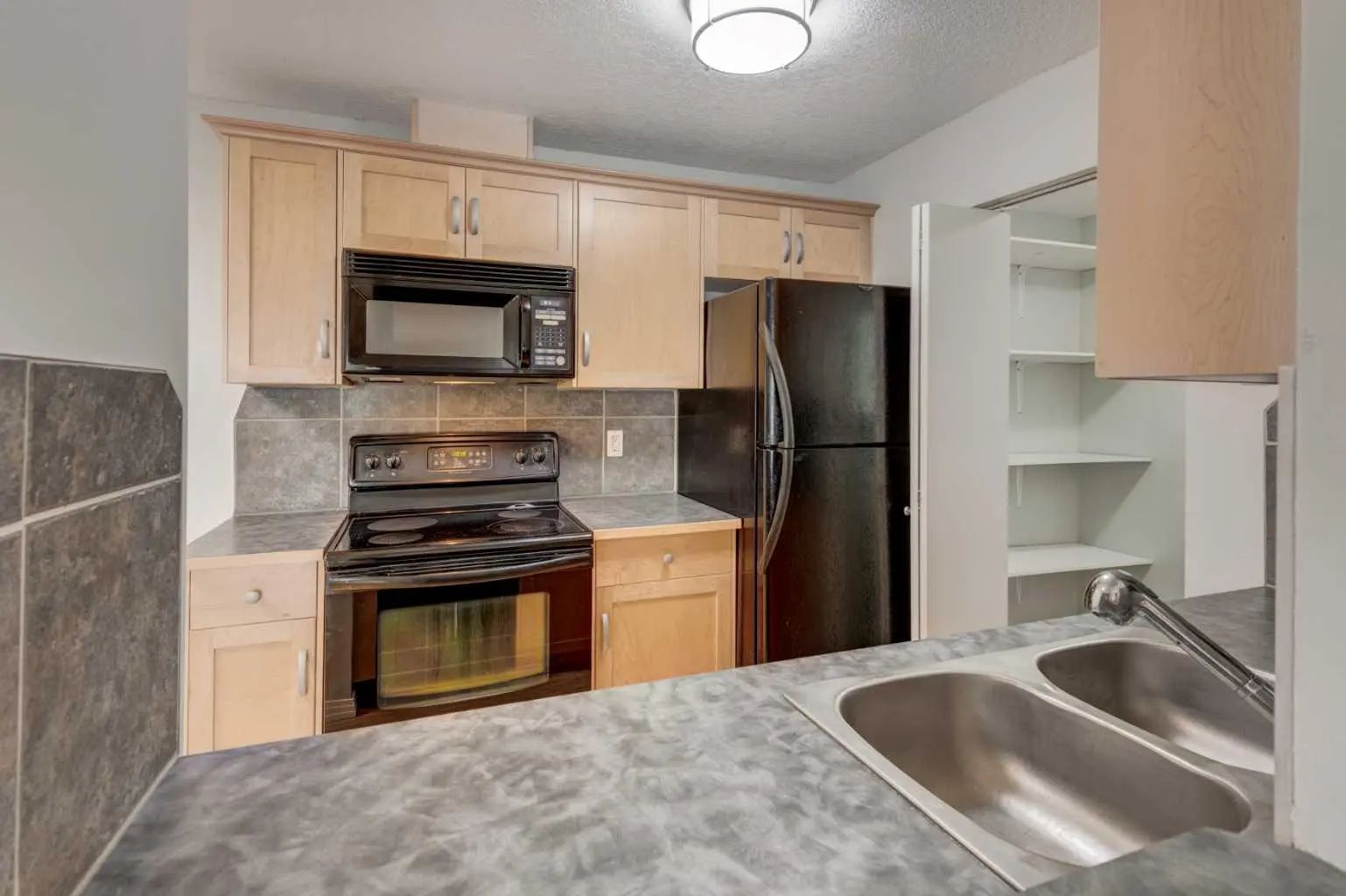 1212 13045 6 Street Southwest, Calgary – Residential Apartment Listing Photo 18