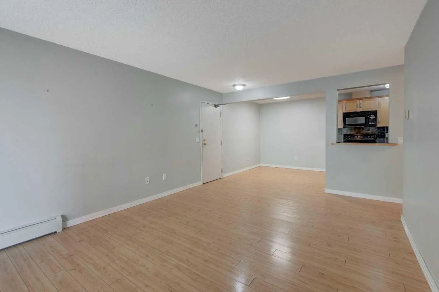 1212 13045 6 Street Southwest, Calgary – Residential Apartment Listing Photo 4