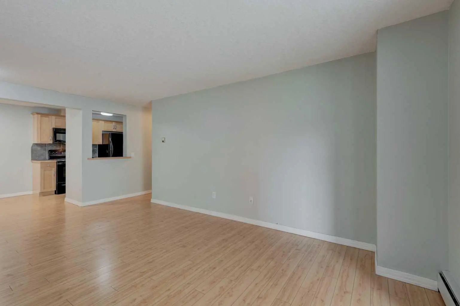 1212 13045 6 Street Southwest, Calgary – Residential Apartment Listing Photo 5