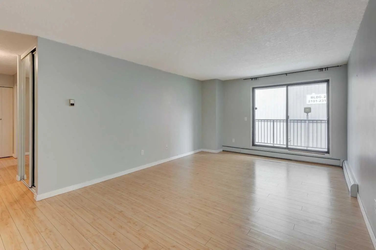 1212 13045 6 Street Southwest, Calgary – Residential Apartment Listing Photo 6