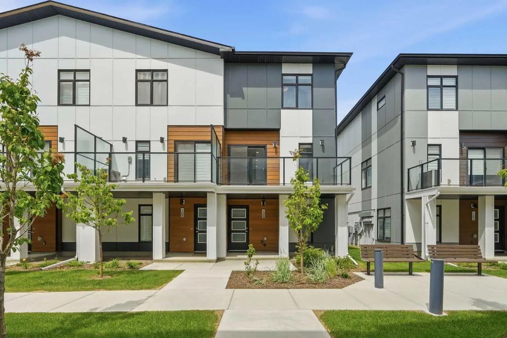 108 8235 8 Avenue Sw, Calgary